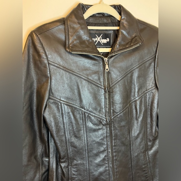 Wilsons Leather Maxima Women’s 100% Black Leather Jacket Size M - Picture 2 of 7